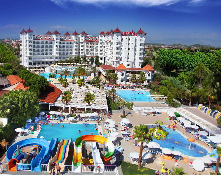 Serenis Resort Side