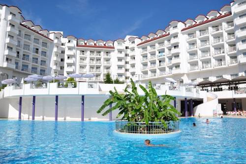 Serenis Resort